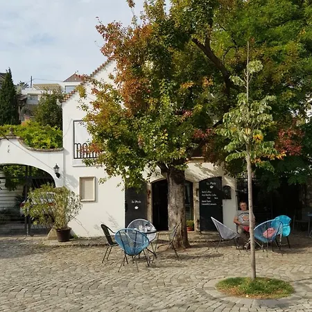 Apartment Good Life